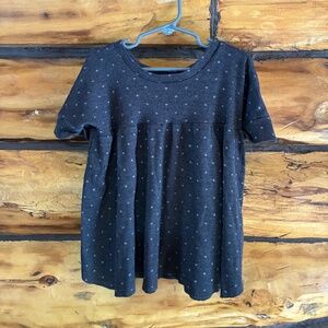 Carlymegan/Figge swing top size 3T